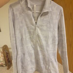 Lululemon jacket - size 12